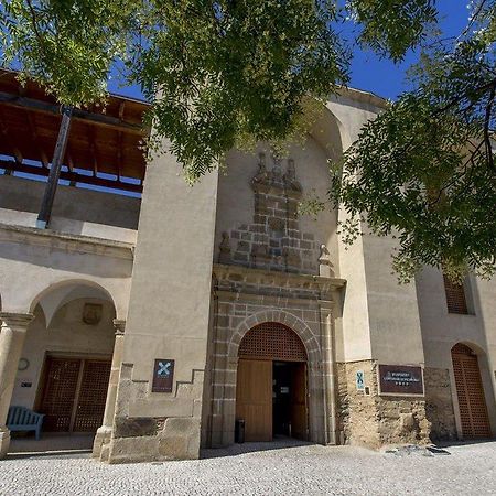 Hotel 4 Estrellas Conventual De Alcantara Exterior foto